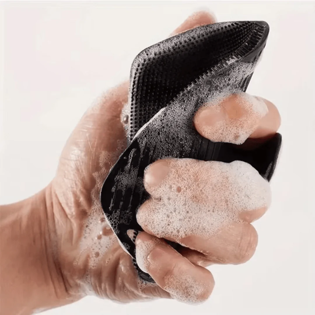 Exfoliating Silicone Body Scrubber - Image 5